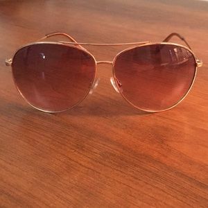 Fossil aviator sunglasses